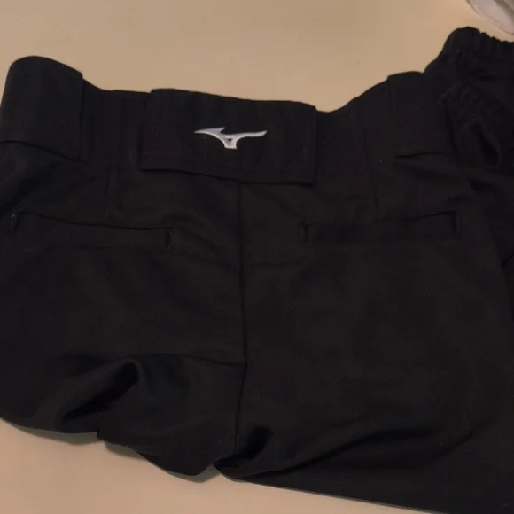 Mizuno Black Sports Trousers - Picture 1 of 3